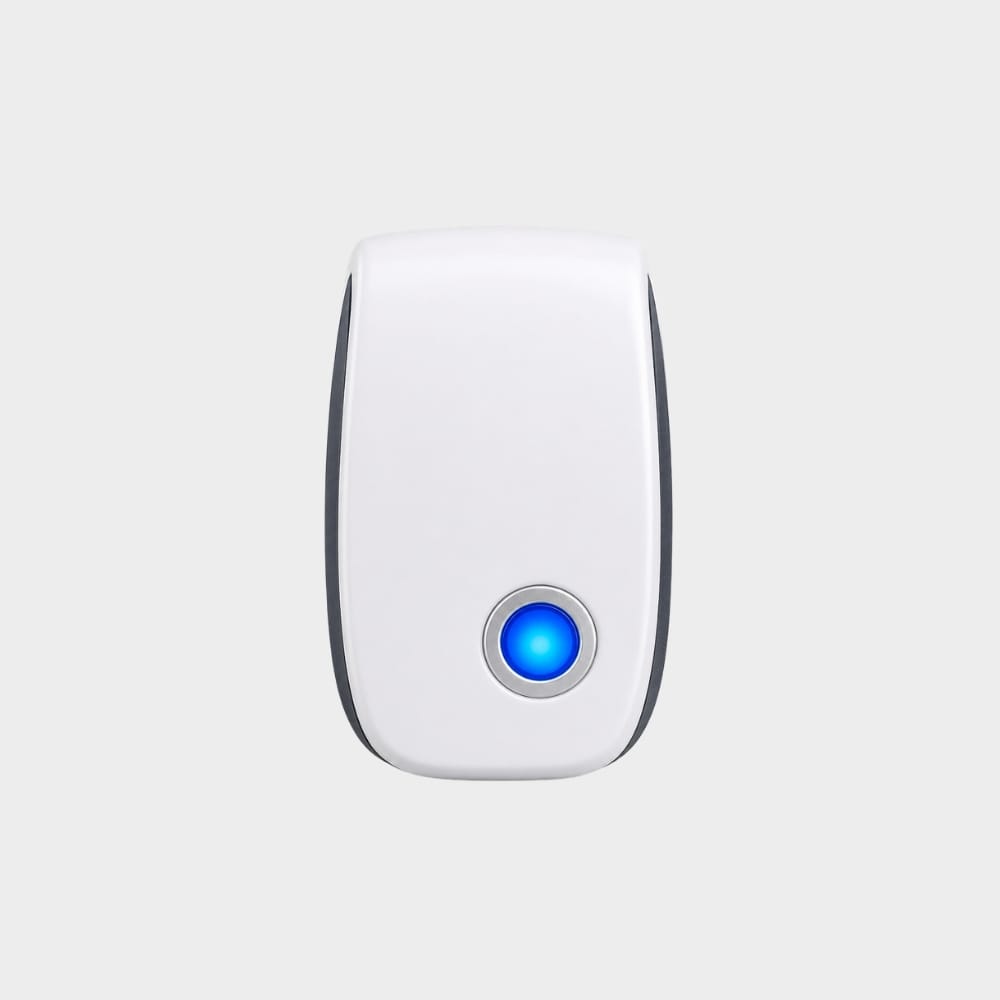 Cairnward-Outdoor ultrasonic pest repeller plug in pack for home use