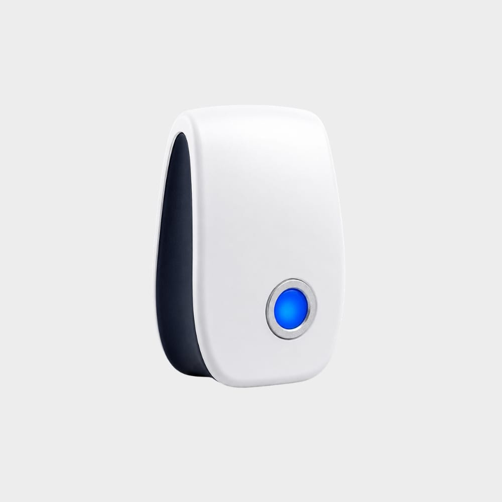 Cairnward-Outdoor ultrasonic pest repeller plug in pack for home use